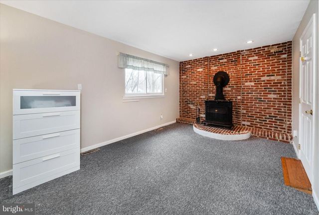 3301 ENGLEWOOD RD, Wilmington, DE 19810