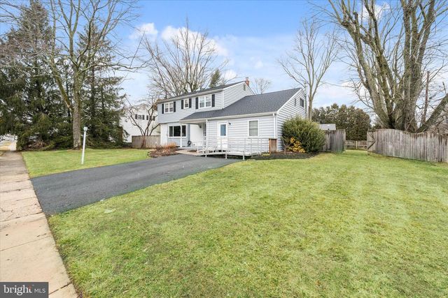 3301 ENGLEWOOD RD, Wilmington, DE 19810