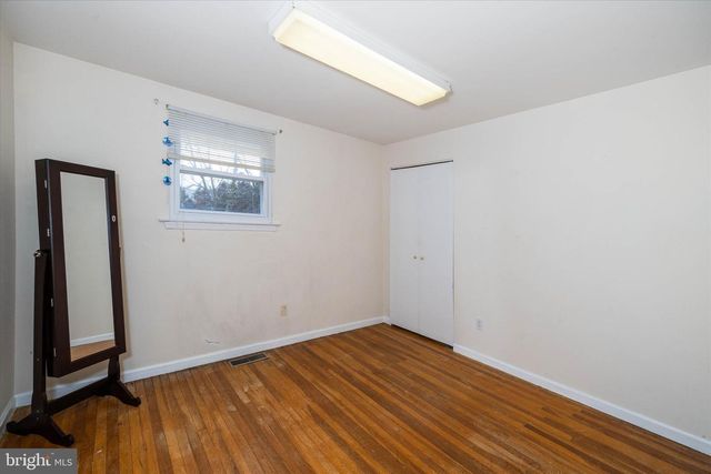 3301 ENGLEWOOD RD, Wilmington, DE 19810