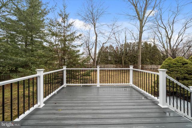 3301 ENGLEWOOD RD, Wilmington, DE 19810