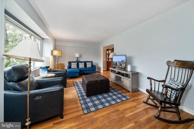 3301 ENGLEWOOD RD, Wilmington, DE 19810