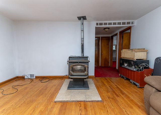 107 Wallace Dr, Darlngtn Twp, PA 16115