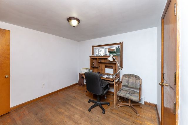 107 Wallace Dr, Darlngtn Twp, PA 16115