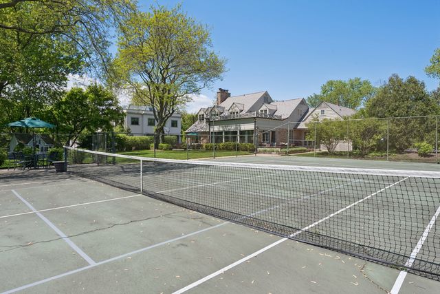 936 Sunset Road, Winnetka, IL 60093