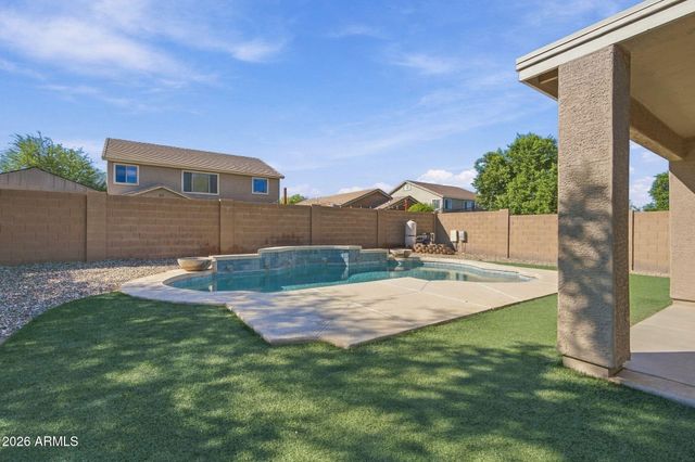2643 E DESERT ROSE Trail, San Tan Valley, AZ 85143