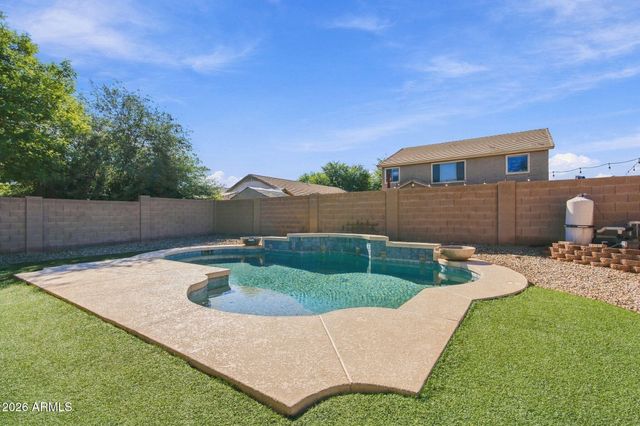 2643 E DESERT ROSE Trail, San Tan Valley, AZ 85143