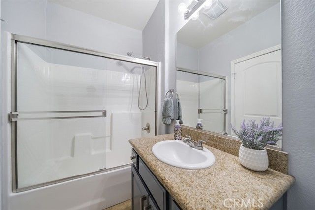 11276 Bridle Lane, Victorville, CA 92392