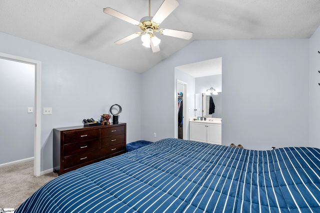 109 W Fall River Way, Simpsonville, SC 29680