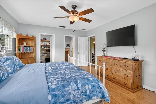 431 Vicksburg Ter, Plantation, FL 33325