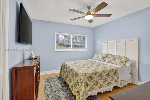 431 Vicksburg Ter, Plantation, FL 33325