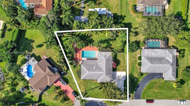 431 Vicksburg Ter, Plantation, FL 33325