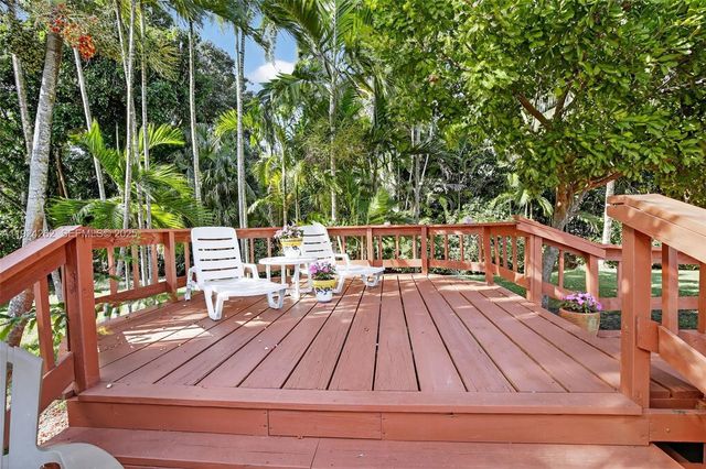 431 Vicksburg Ter, Plantation, FL 33325