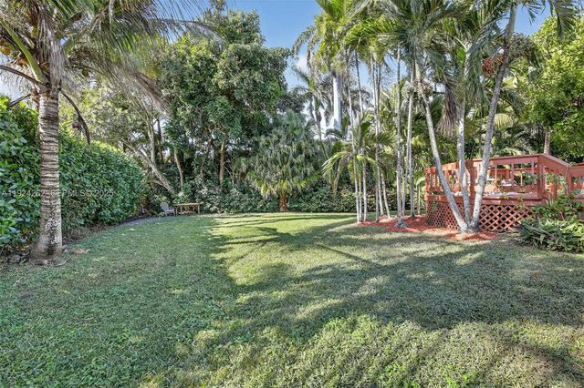 431 Vicksburg Ter, Plantation, FL 33325