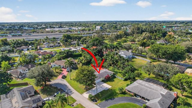 431 Vicksburg Ter, Plantation, FL 33325