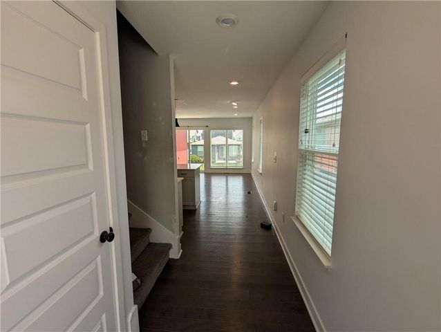 8816 SW 9th Street, Blue Springs, MO 64064