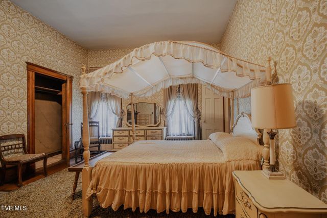 438 East Main Street, Rogersville, TN 37857