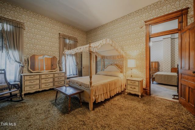 438 East Main Street, Rogersville, TN 37857