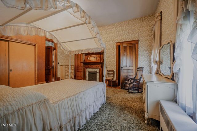 438 East Main Street, Rogersville, TN 37857