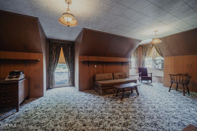 438 East Main Street, Rogersville, TN 37857