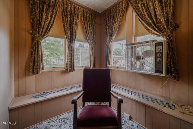 438 East Main Street, Rogersville, TN 37857