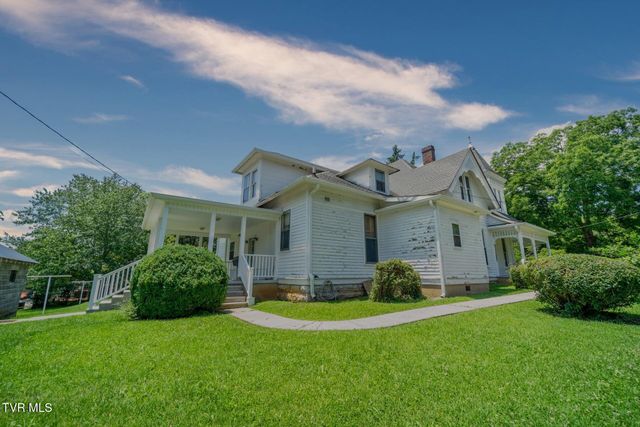 438 East Main Street, Rogersville, TN 37857