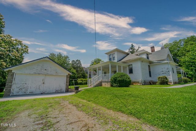 438 East Main Street, Rogersville, TN 37857