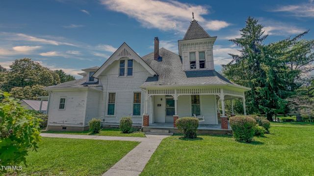 438 East Main Street, Rogersville, TN 37857