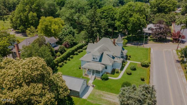 438 East Main Street, Rogersville, TN 37857