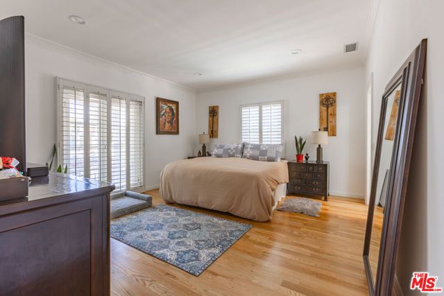 9660 W Olympic Boulevard, Beverly Hills, CA 90212