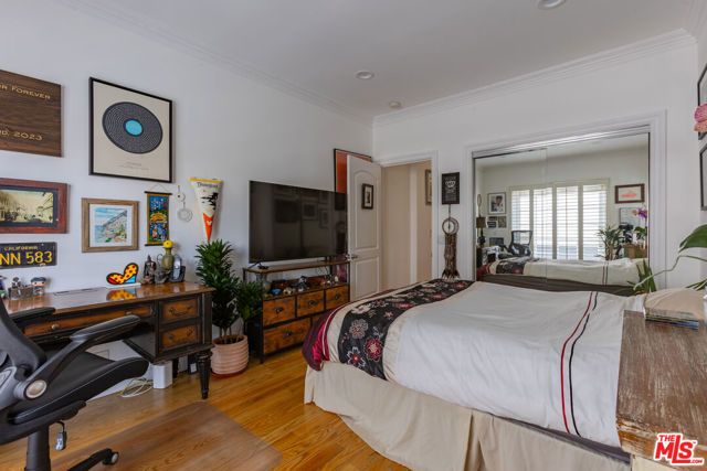 9660 W Olympic Boulevard, Beverly Hills, CA 90212