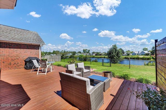 7115 Brittany Lakes Drive, Wilmington, NC 28411