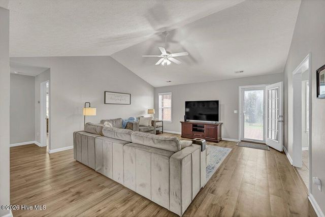 7115 Brittany Lakes Drive, Wilmington, NC 28411
