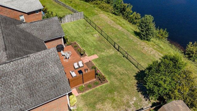 7115 Brittany Lakes Drive, Wilmington, NC 28411