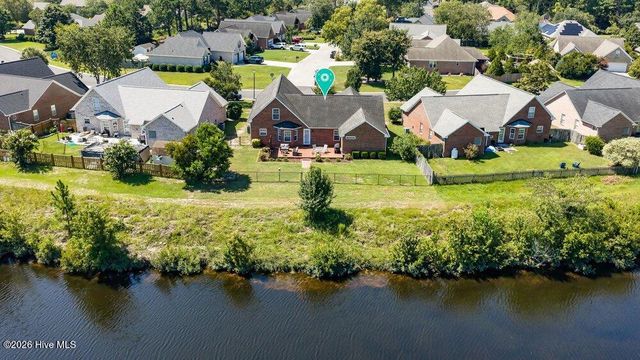 7115 Brittany Lakes Drive, Wilmington, NC 28411