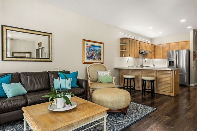 860 E Chisholm Court, Brea, CA 92821