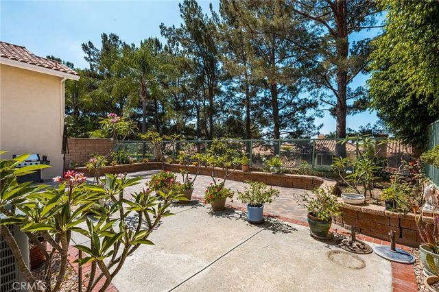 860 E Chisholm Court, Brea, CA 92821