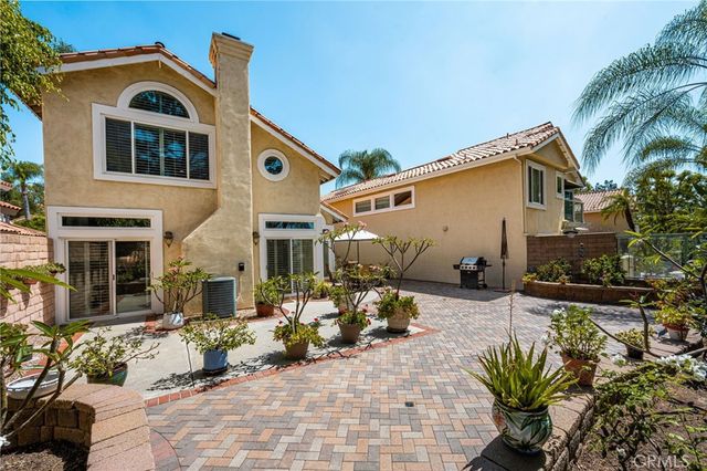 860 E Chisholm Court, Brea, CA 92821