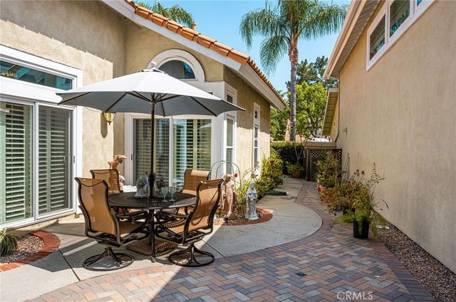 860 E Chisholm Court, Brea, CA 92821