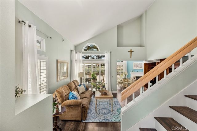 860 E Chisholm Court, Brea, CA 92821