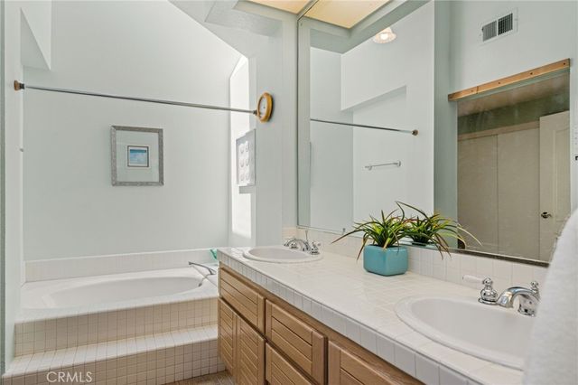 860 E Chisholm Court, Brea, CA 92821