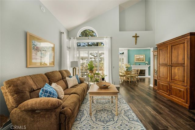 860 E Chisholm Court, Brea, CA 92821