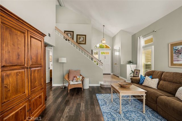 860 E Chisholm Court, Brea, CA 92821