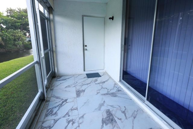6570 Royal Palm Boulevard 106j, Margate, FL 33063