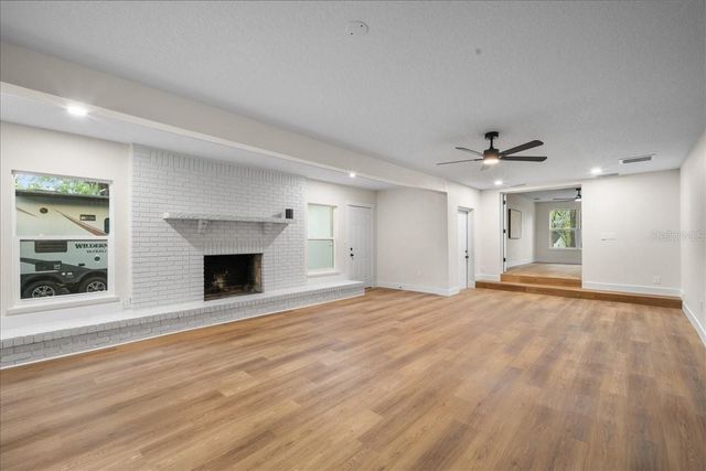 801 NW 37TH DRIVE, Gainesville, FL 32605