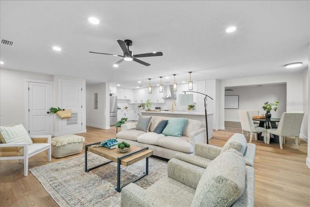 801 NW 37TH DRIVE, Gainesville, FL 32605