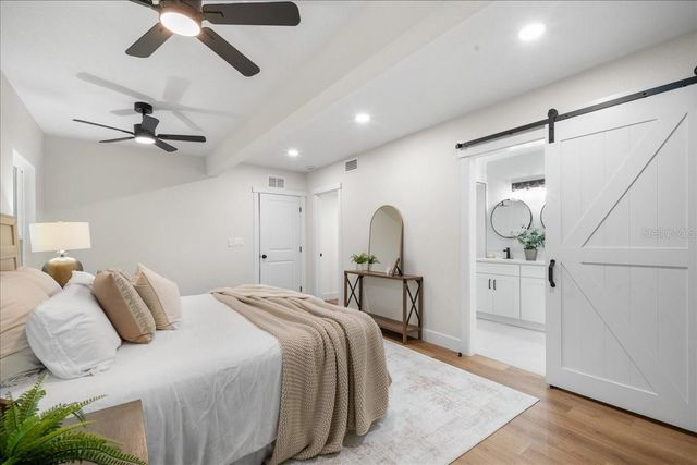 801 NW 37TH DRIVE, Gainesville, FL 32605