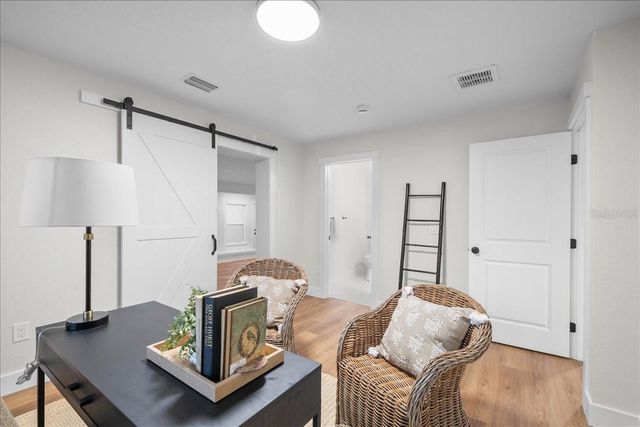 801 NW 37TH DRIVE, Gainesville, FL 32605