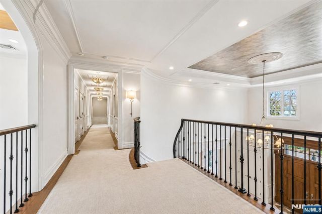 2 Alford Drive, Saddle River, NJ 07458