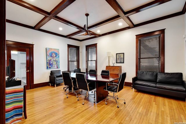 118 E Ashby, San Antonio, TX 78212