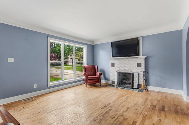 798 Myrtle Avenue, Holland City, MI 49423